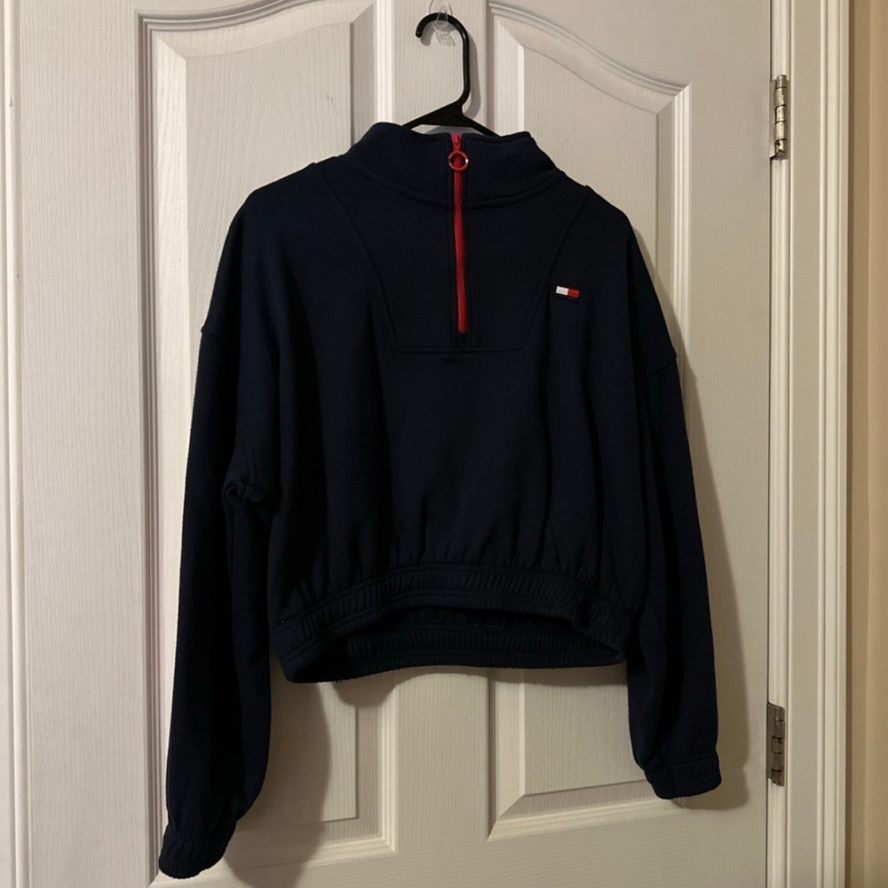 Sporty Tommy Hilfiger Women's Navy Blue and Red Quarter Zip Size L